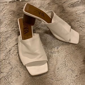 White leather block heel mule sandals